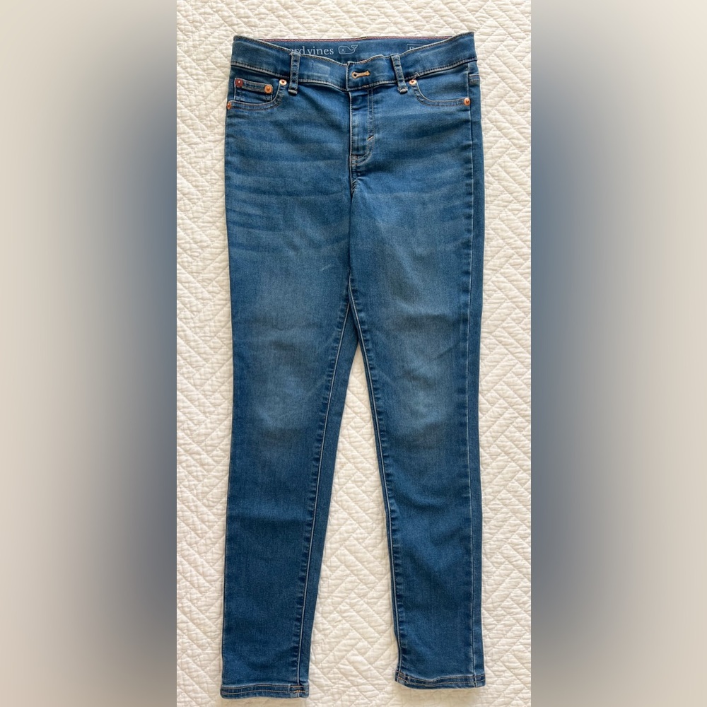 Vineyard Vines Girls jeans